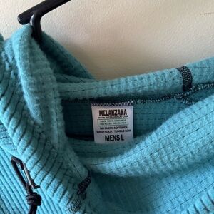 Melanzana Men's Aqua Hoodie